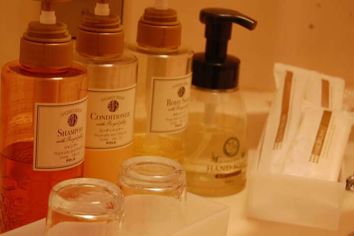 Room amenity