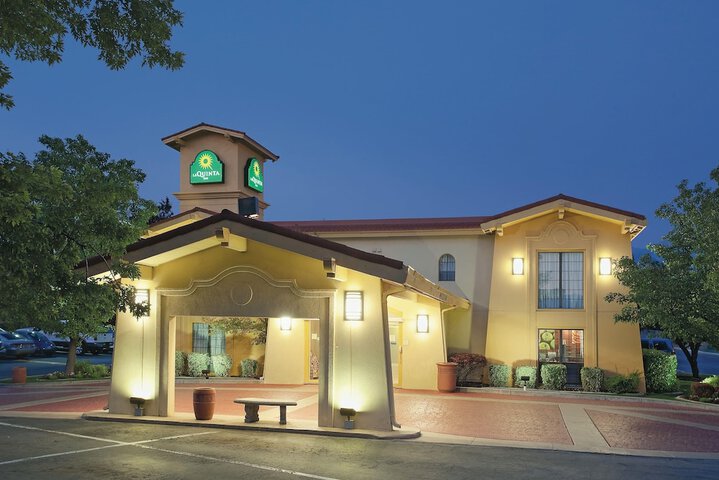 Hotel 28 of 29