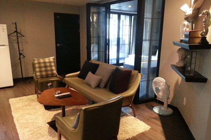 Room 15 of 35