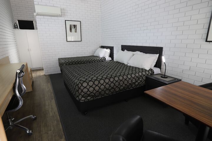 Room 26 of 55