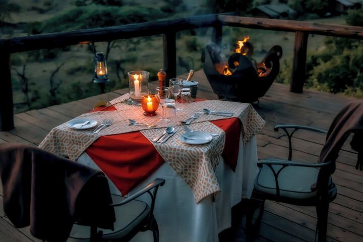 Dining 34 of 46