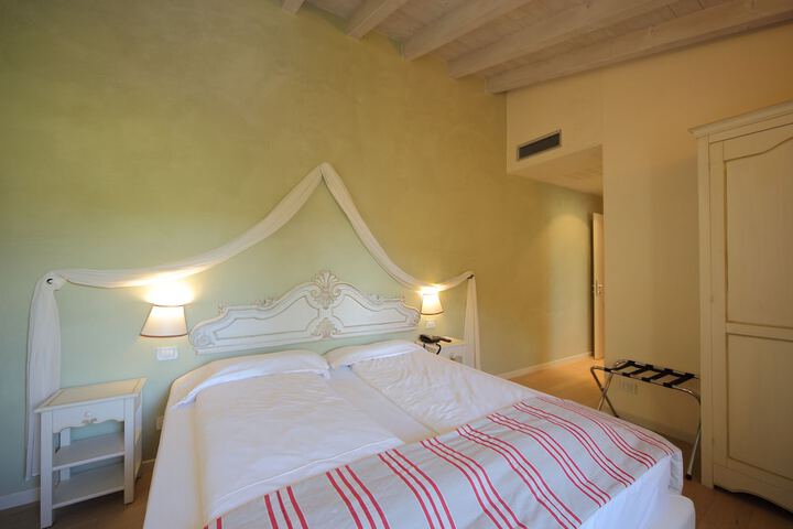 Room 15 of 75