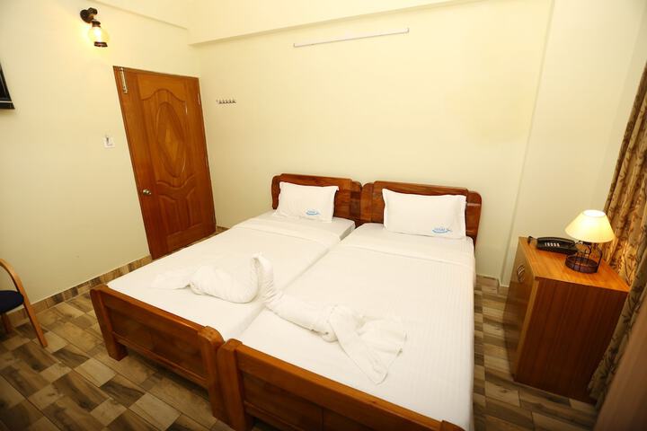 Room 12 of 54