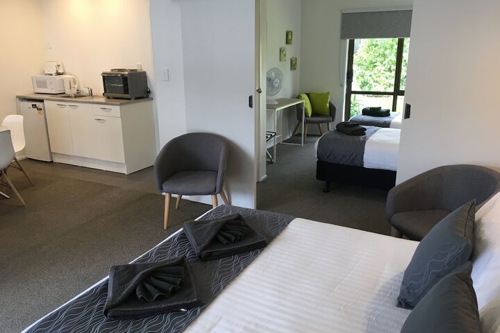 Room 78 of 141