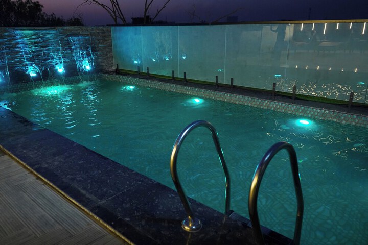 Pool 36 of 47