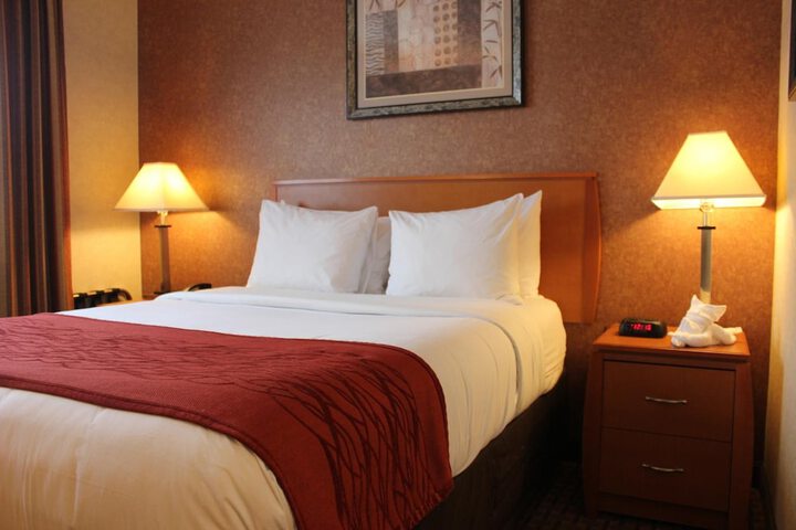 Room 16 of 40