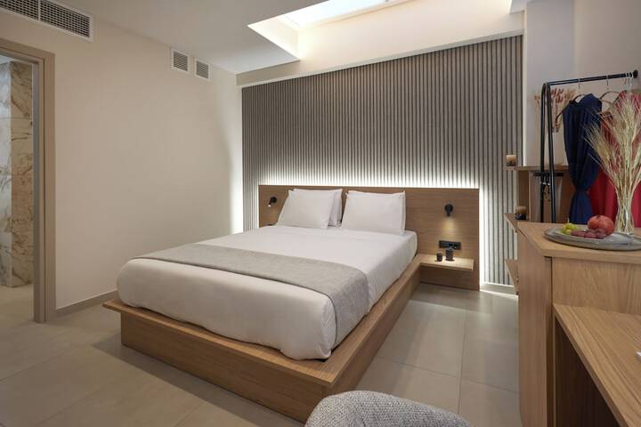 Room 32 of 59