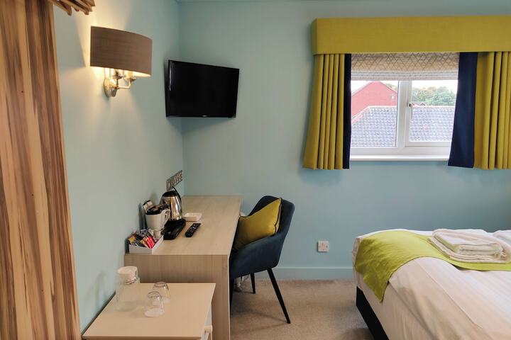 Room 44 of 81