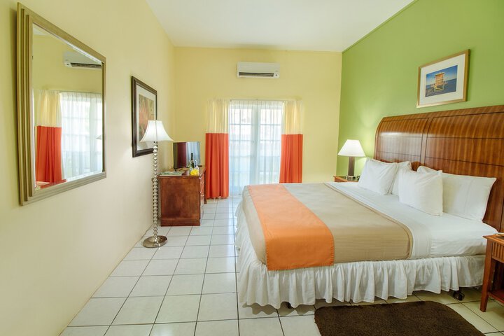 Room 4 of 59