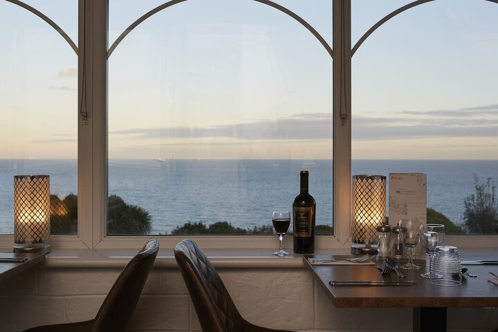 Dining 104 of 175