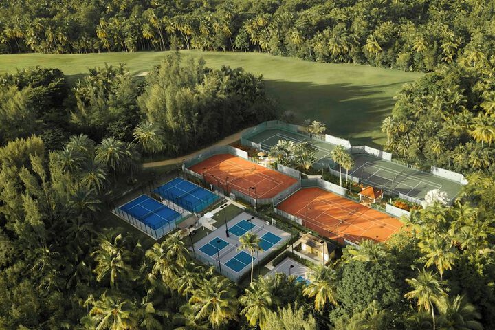 Tennis court
