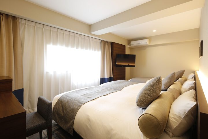 Room 7 of 39