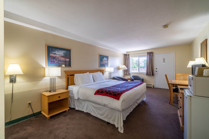 Room 7 of 41