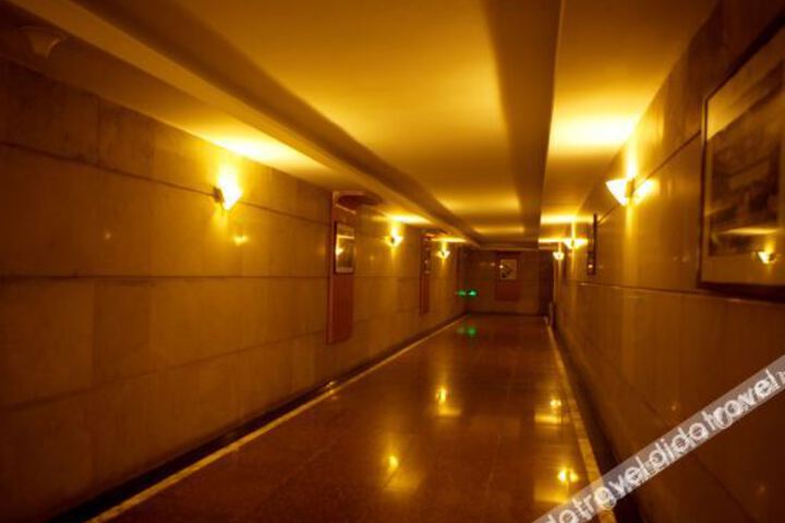 Hotel Interior 18 of 32