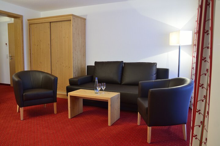 Room 12 of 46
