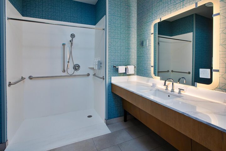 Clean Restrooms