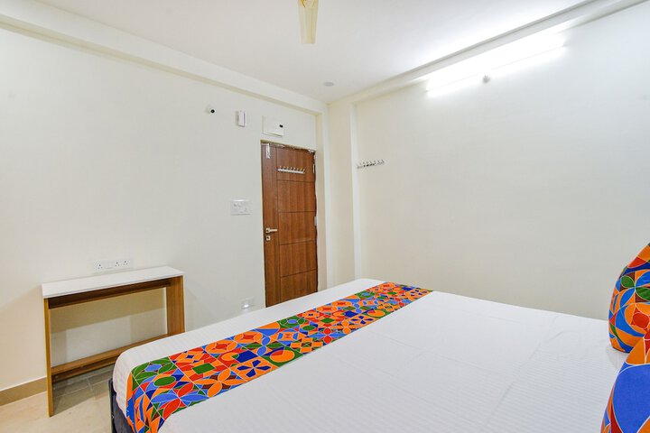Room 18 of 43