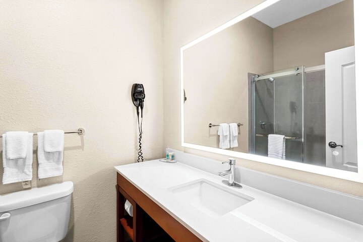 Room 13 of 54