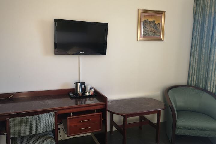 Room 11 of 56