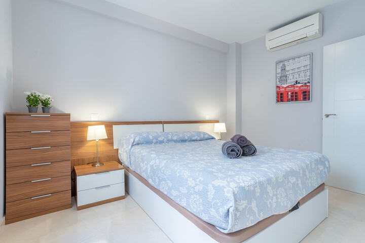 Room 2 of 139