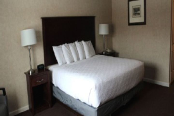 Room 81 of 168