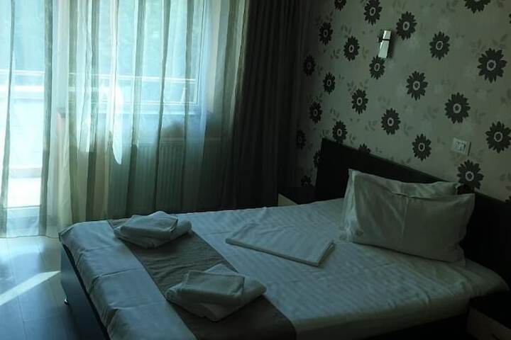 Room 20 of 49