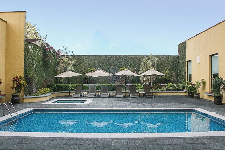Terrace/Patio 22 of 38