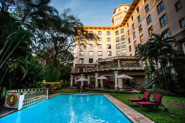 Hotel with Pool
