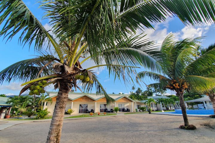 Exterior of Le Uaina Beach Resort