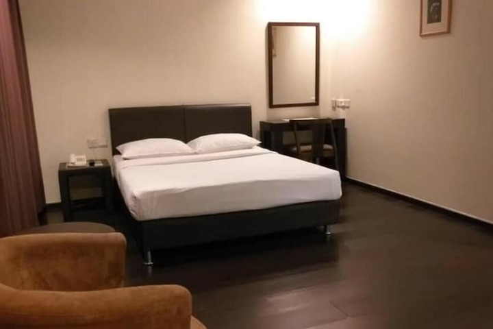 Room 21 of 60