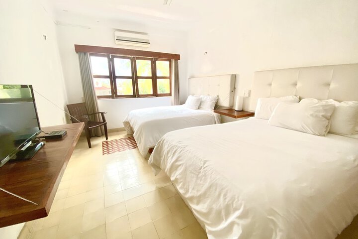Room 17 of 193