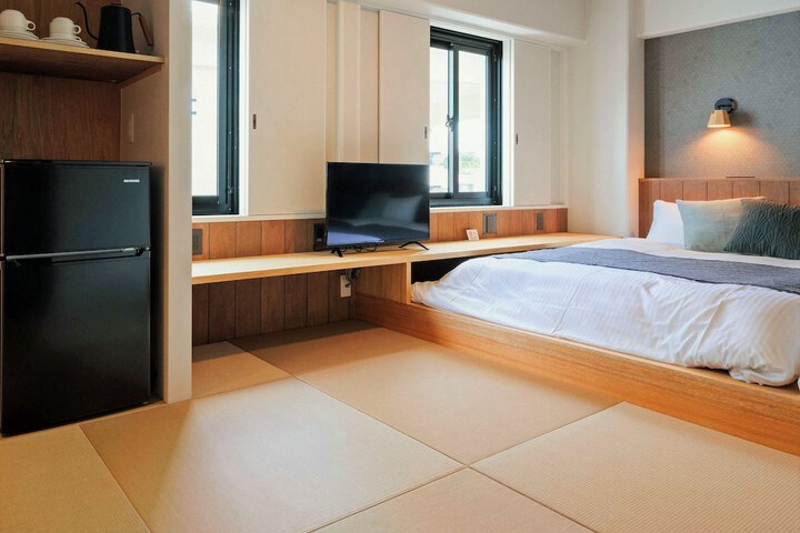 Room 18 of 44