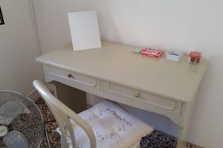 Room 30 of 49