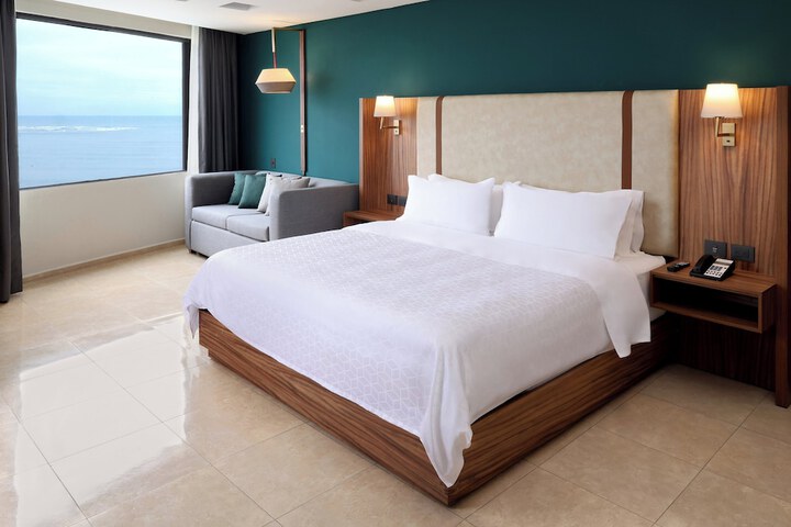 Room 21 of 64