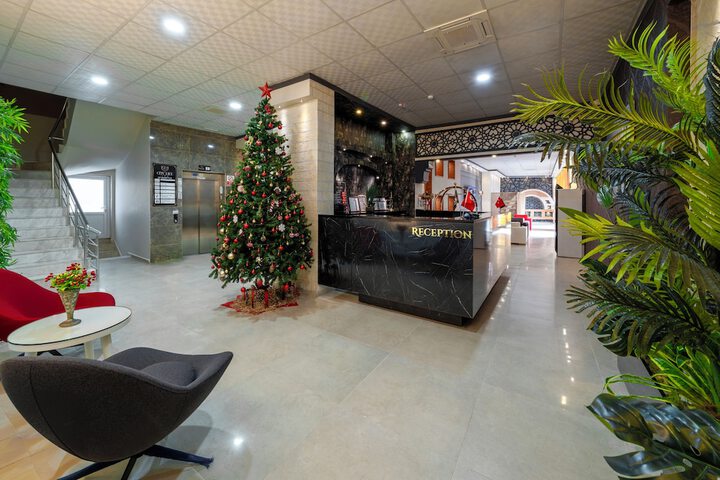 Hotel 27 of 27