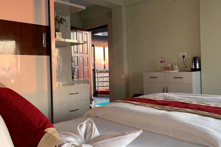 Room 13 of 111