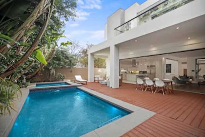 Pool 64 of 108