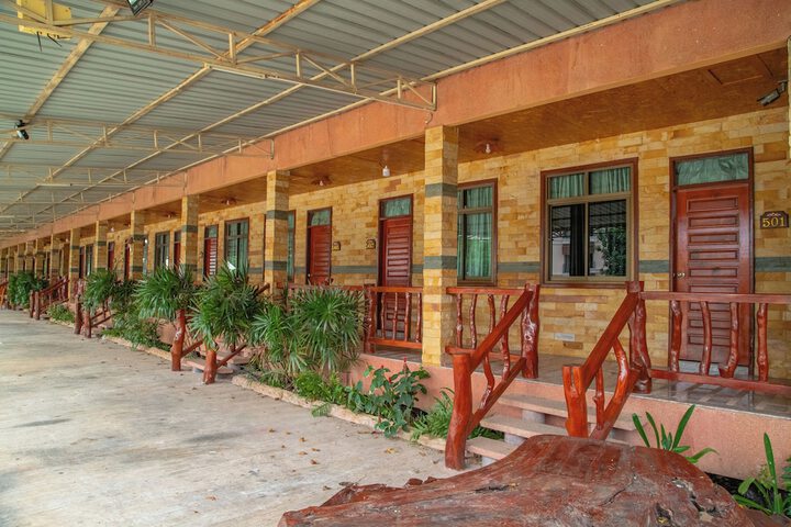 Hotel 41 of 42
