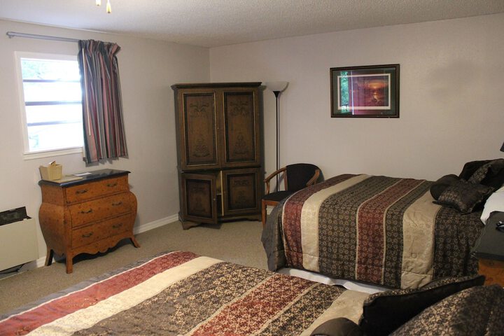 Room 41 of 219