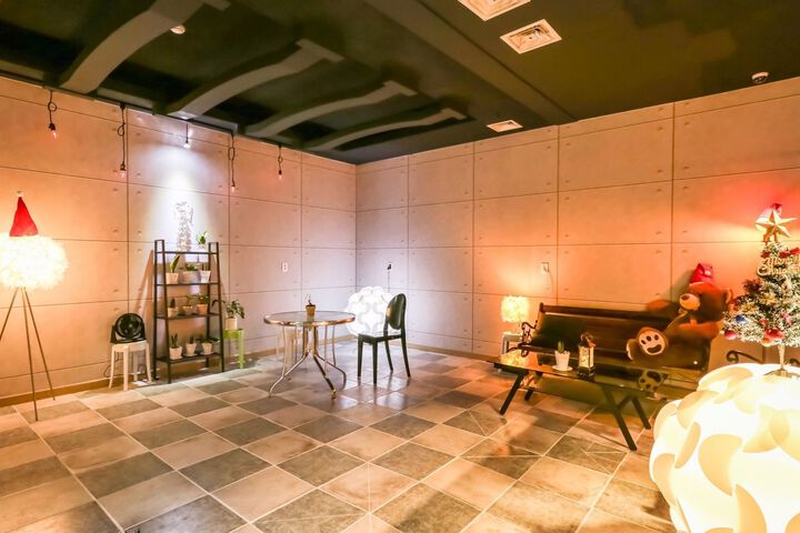Hotel Interior 18 of 138
