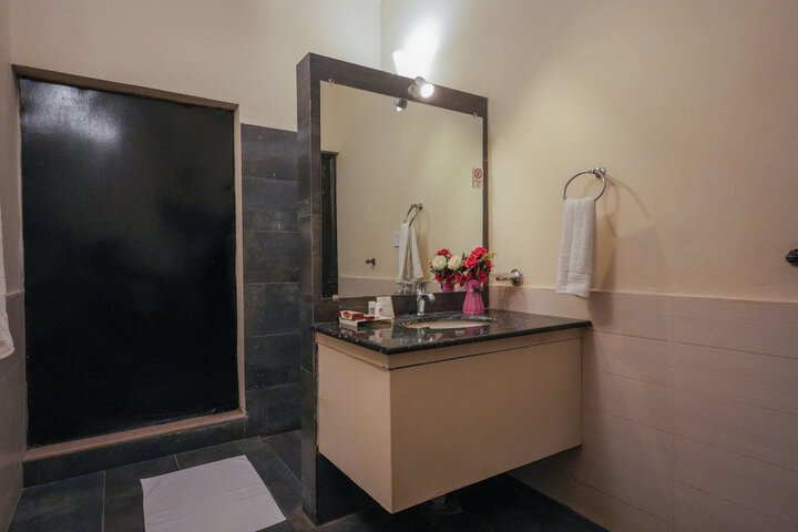 Room 19 of 37