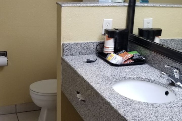 Bathroom amenities