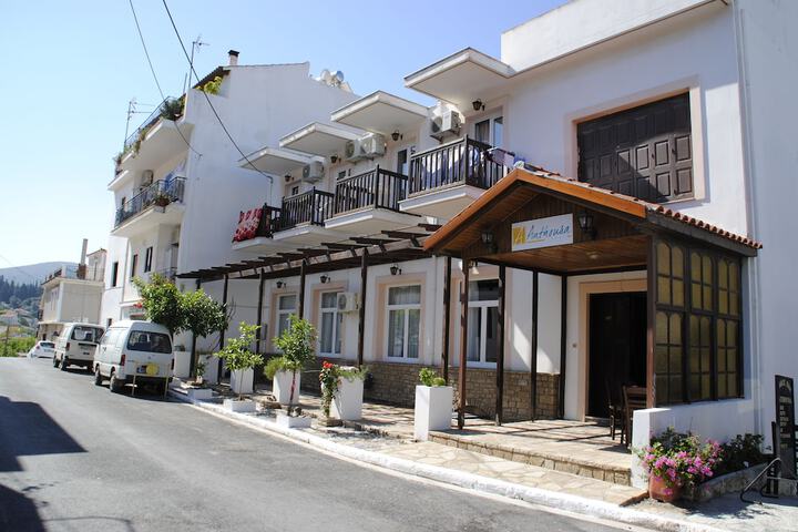 Hotel 17 of 21