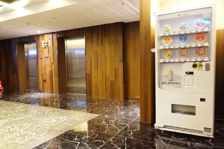 Hotel Interior 53 of 90
