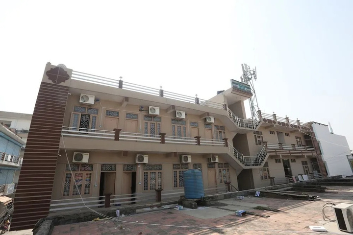 OYO 29415 Hotel Ocean Blue