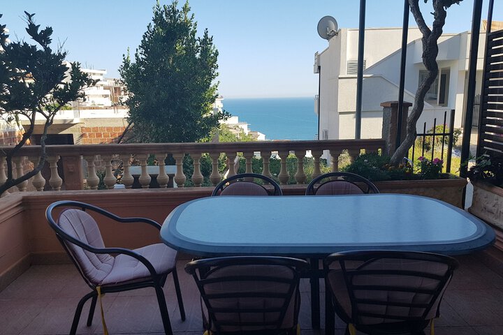 Terrace/Patio 92 of 96