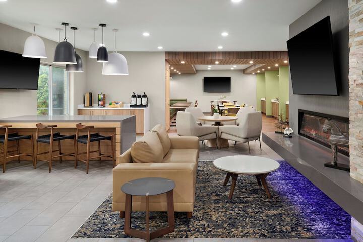 Hotel Interior 3 of 36