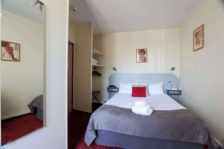 Room 43 of 56