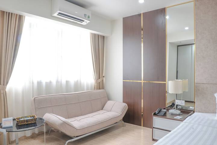 Room 27 of 123
