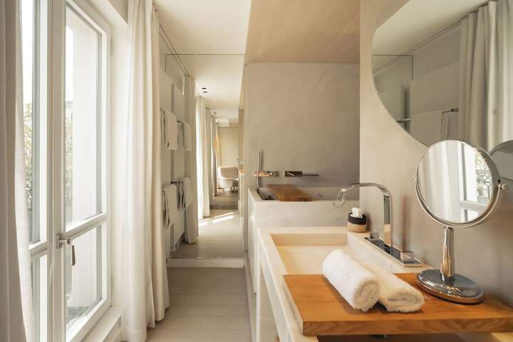 Bath Photo